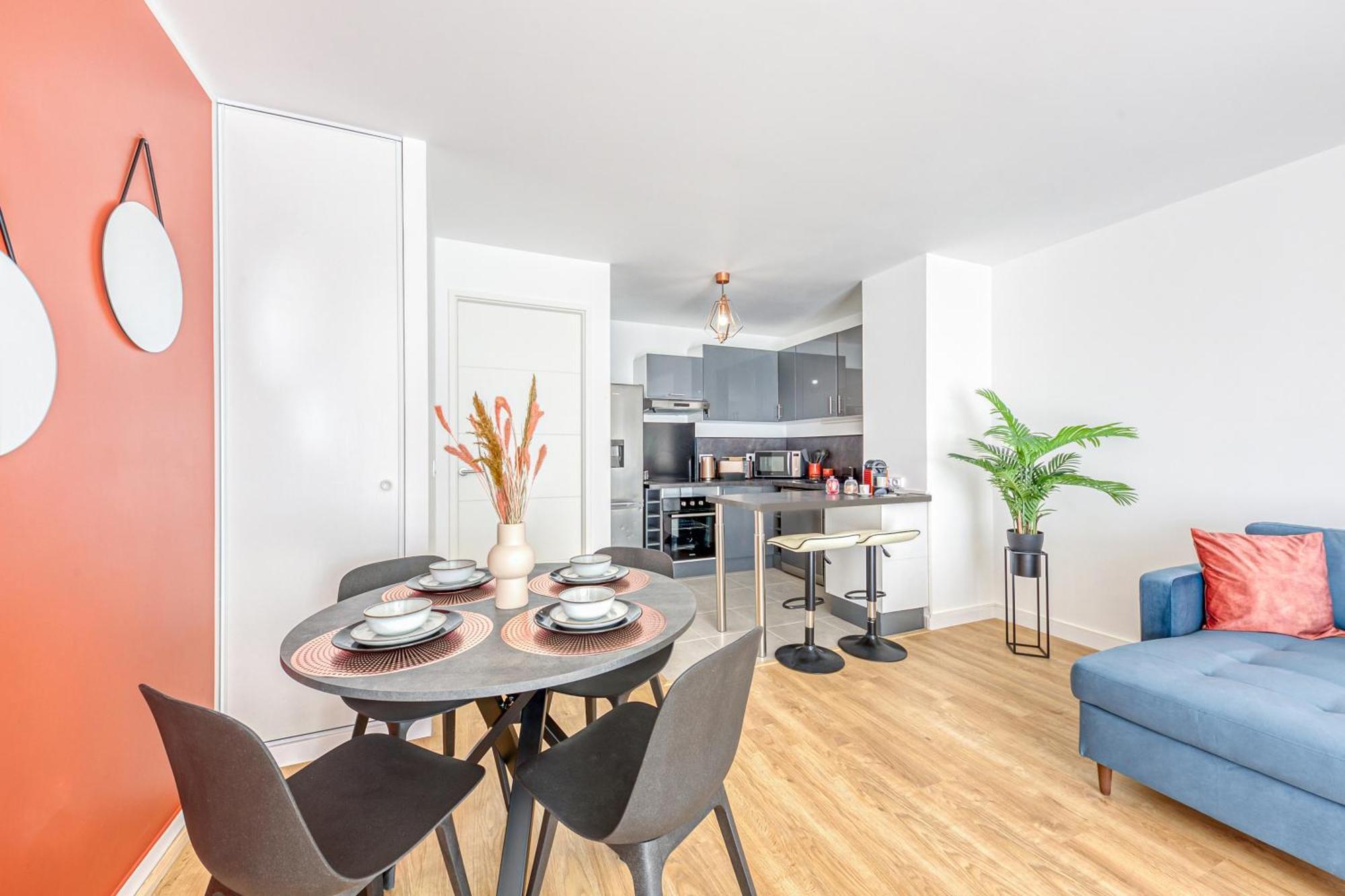 Massy Serenity - 64M2, Terrace, Balcony, Parking Esterno foto